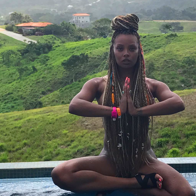 16 Low Maintenance Vacation Hairstyles That Are Celebrity Approved